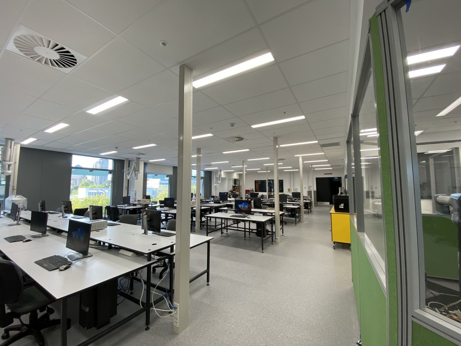 Robotics & Mechatronics Lab